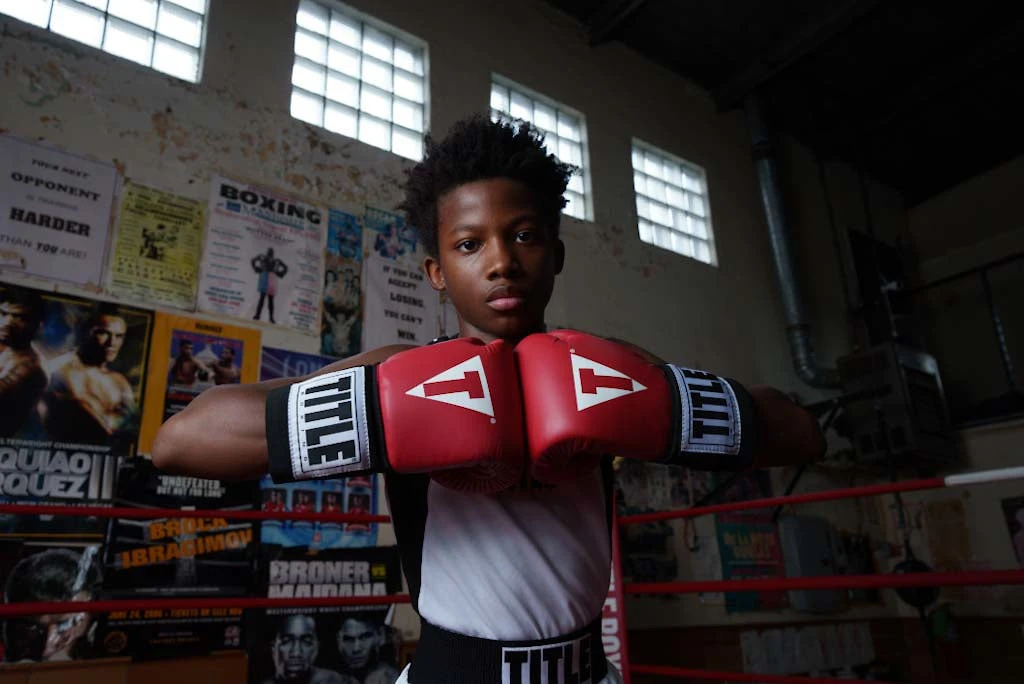 TITLE Boxing USA Boxing Competition Gloves - Elastic 19 TITLE Boxing USA Boxing Competition Gloves - Elastic - Image 17