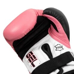 TITLE Boxing Gel Suspense Training Gloves -Nike Sales Shop GSTGE PK BK 05