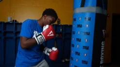 TITLE Boxing Gel World Bag Gloves 37 TITLE Boxing Gel World Bag Gloves -Nike Sales Shop GTWBGRD