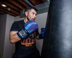 TITLE Boxing Infused Foam Electric Bag Gloves 17 TITLE Boxing Infused Foam Electric Bag Gloves -Nike Sales Shop IFSOBGBL 3 957d008b 9b58 4138 8685 d20cdd6e484f