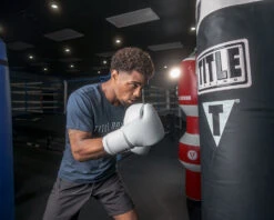 TITLE Boxing Ko-Vert Bag Gloves 33 TITLE Boxing Ko-Vert Bag Gloves -Nike Sales Shop KOVBGWH 1