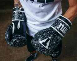 TITLE Boxing Spark Bag Gloves -Nike Sales Shop OASPBGWHBK 7