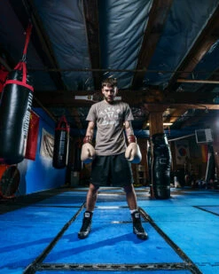 TITLE Boxing Distressed Label Tee -Nike Sales Shop TBTS215GR 1