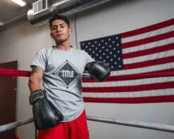 TITLE Boxing Snapshot Tee -Nike Sales Shop TBTS219GR 1