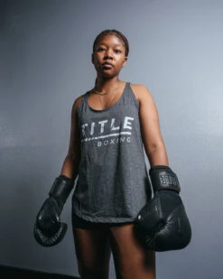 TITLE Boxing Women's Striped Wordmark Cropped Tank -Nike Sales Shop TBWTS216CH 1 9308eb9e 27dc 43fd 826b f0cd57a38bed