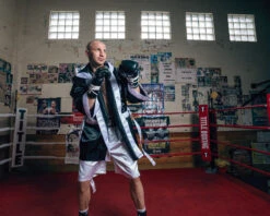 TITLE Boxing Pro Fingertip Robe 2.0 -Nike Sales Shop TSRF2BKWH 1