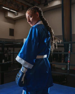 TITLE Boxing Pro Fingertip Robe 2.0 -Nike Sales Shop TSRF2BLWH 2 c3ac2925 0f5a 4e1e b1ef 44016b924567