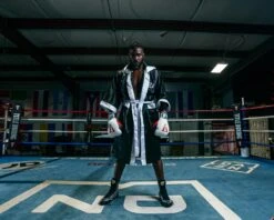 TITLE Boxing Pro Full Length Robe 3.0 -Nike Sales Shop TSRFL3BKWH 2