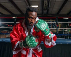 TITLE Boxing Limited Edition Deck The Halls Bag Gloves 16 TITLE Boxing Limited Edition Deck The Halls Bag Gloves -Nike Sales Shop XMASBGGN 3