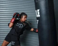 TITLE Boxing All Heart Bag Gloves 2.0 -Nike Sales Shop ahabg2 bk rd 3 1