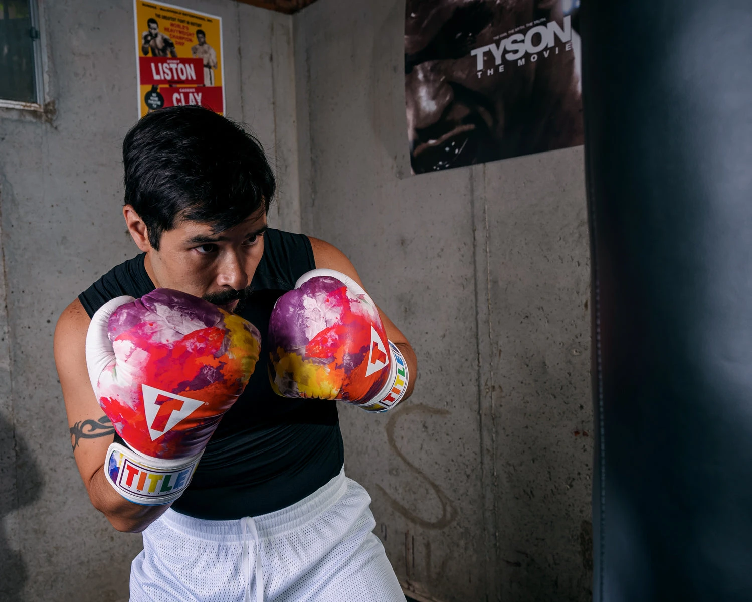 TITLE Boxing Gel World V2T Limited Edition Tie Dye Bag Gloves 4 TITLE Boxing Gel World V2T Limited Edition Tie Dye Bag Gloves - Image 2