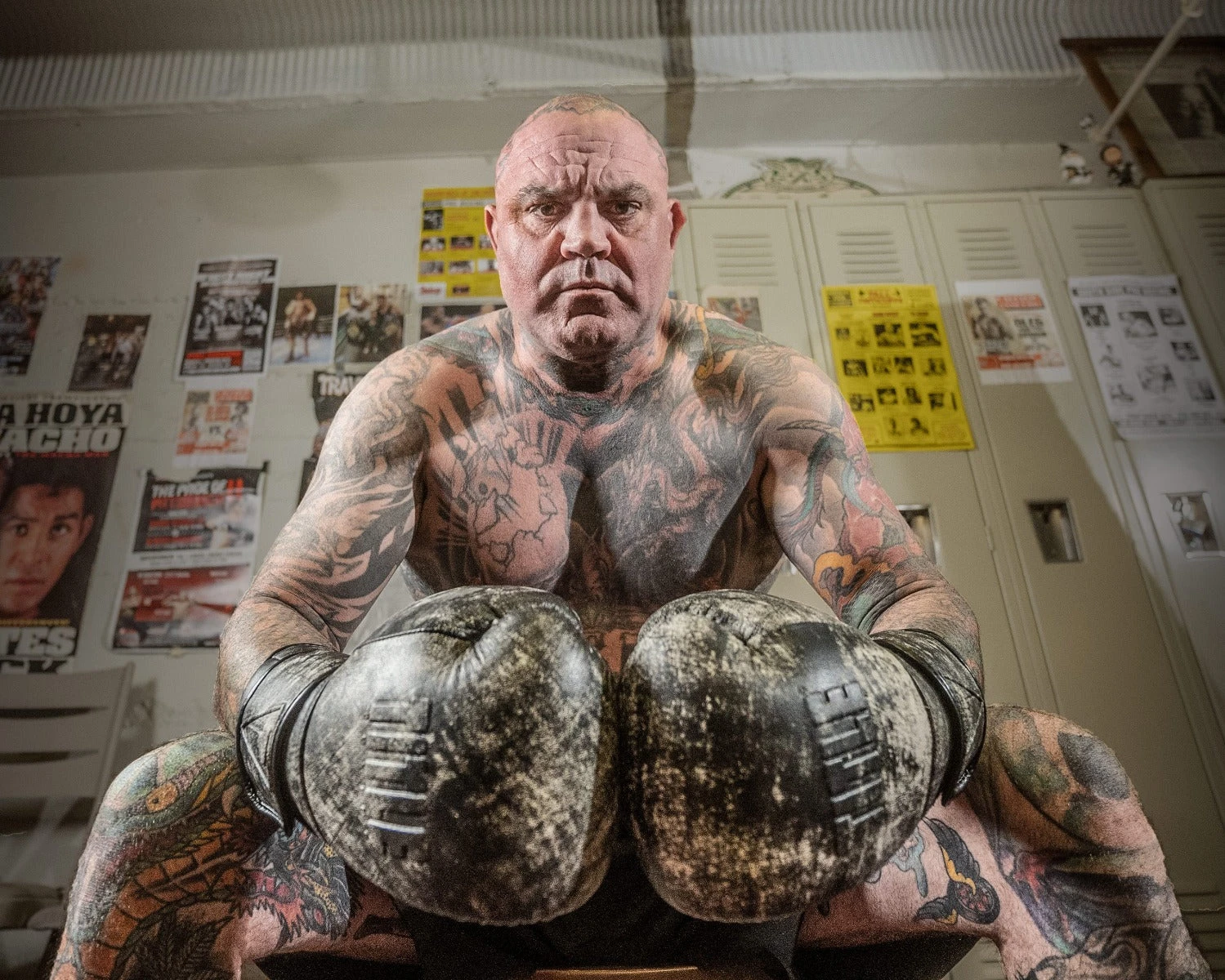 TITLE Boxing Distressed Glory Training Gloves 4 TITLE Boxing Distressed Glory Training Gloves - Image 2